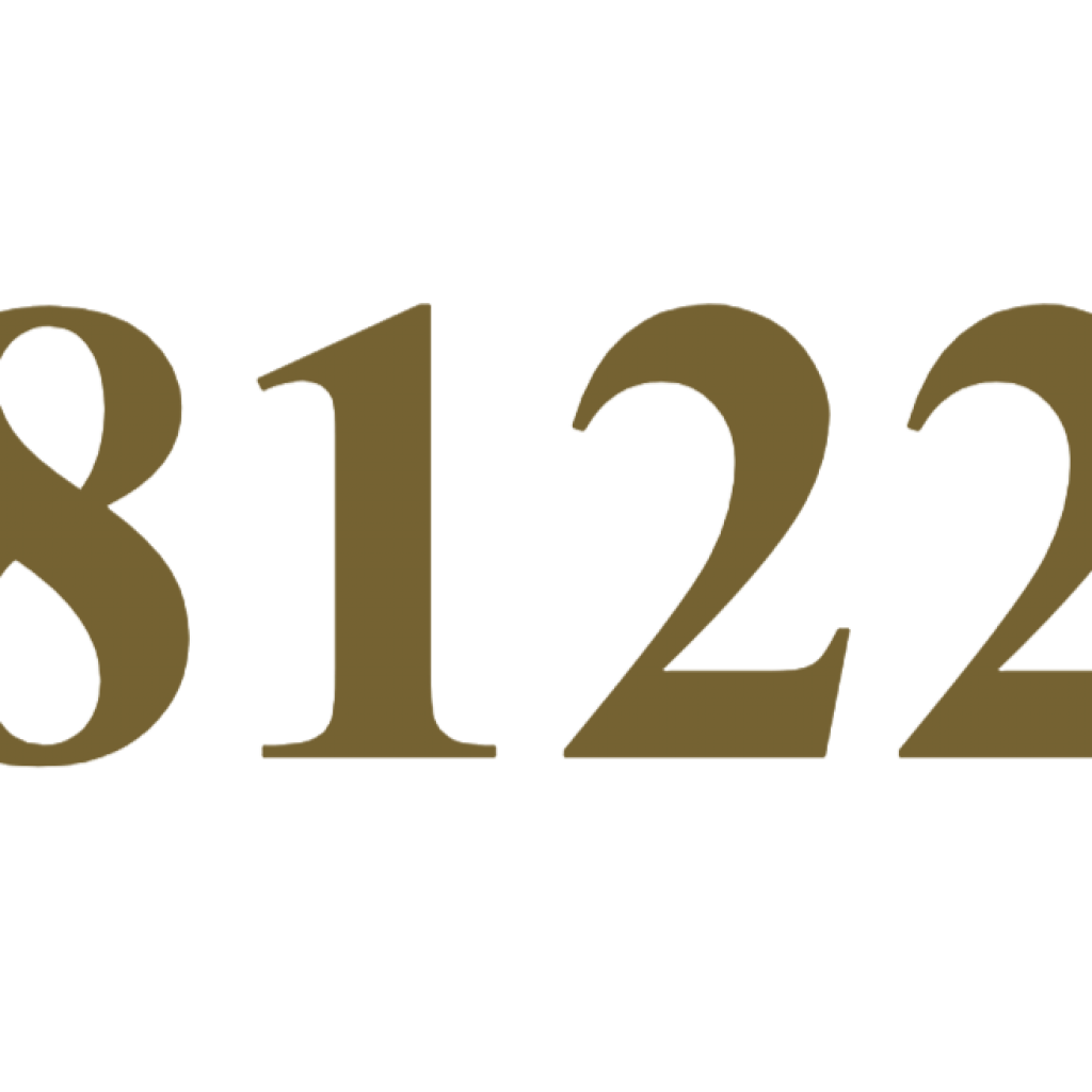 8122